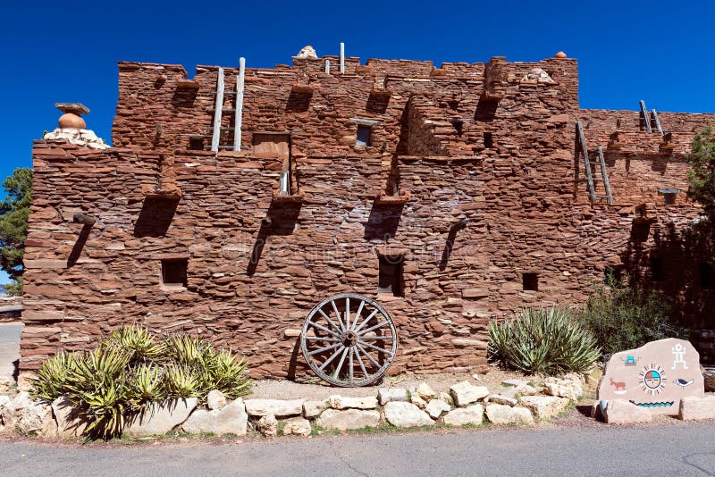 Hopi house in Grand Canyon Nation Park. Originally built in 1905 as quarters and place to sell souvenir and crafts from Hopi artisans. Hopi house in Grand Canyon Nation Park. Originally built in 1905 as quarters and place to sell souvenir and crafts from Hopi artisans.