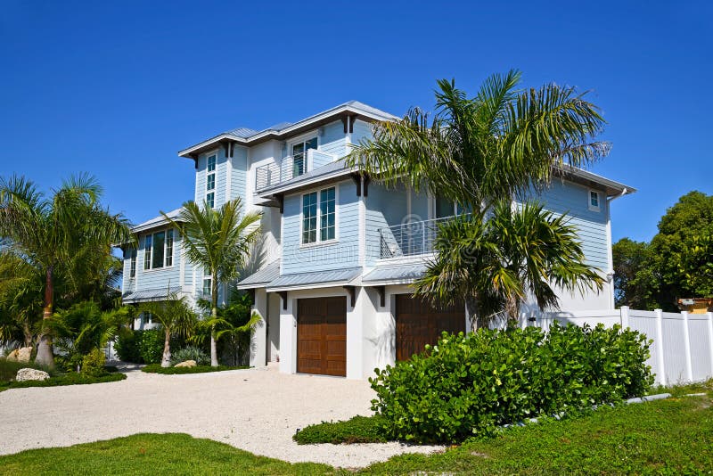 A Beautiful Florida House Near the Beach for Rent or Sale. Make a Great Rental Property. A Beautiful Florida House Near the Beach for Rent or Sale. Make a Great Rental Property