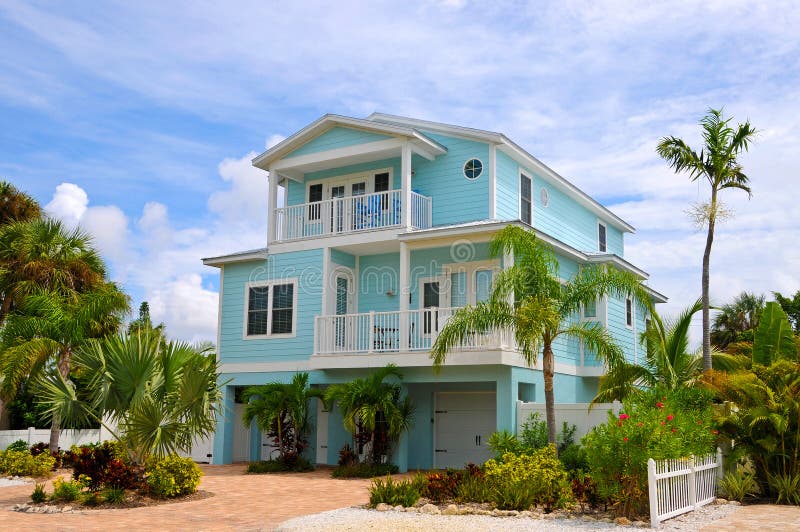 A Beautiful Florida House Near the Beach for Rent or Sale. Make a Great Rental Property. A Beautiful Florida House Near the Beach for Rent or Sale. Make a Great Rental Property