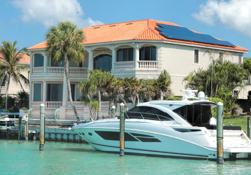 Millionaire Homes along Bird Key, Sarasota, Florida.
Many have their boats docked at their homes which is part of the Intracoastal Waterway. Millionaire Homes along Bird Key, Sarasota, Florida.
Many have their boats docked at their homes which is part of the Intracoastal Waterway.