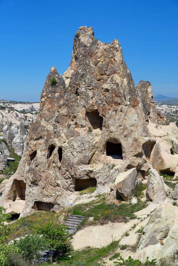 Дома пещеры отрезка утеса, национальный парк Goreme, Cappadocia Турция стоковое изображение Дома пещеры отрезка утеса, национальный парк Goreme, Cappadocia Турция стоковое изображение