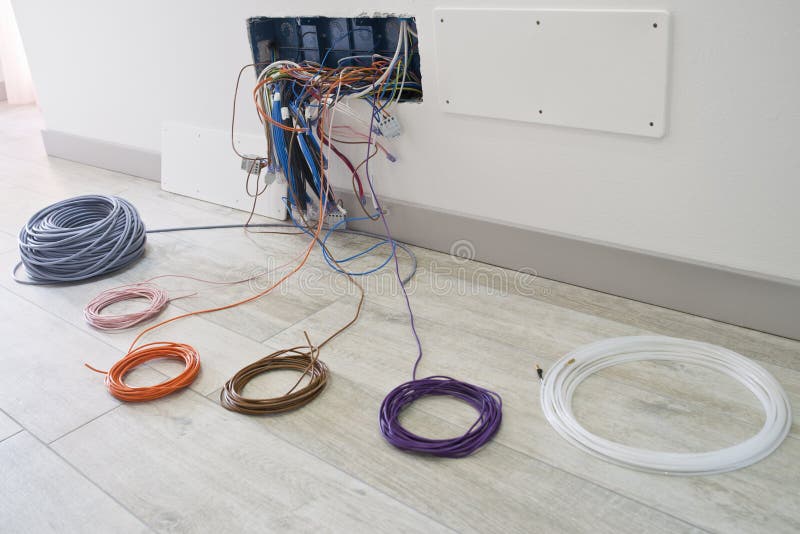 Домашняя электрическая проводка Стоковое Изображение - изображение .