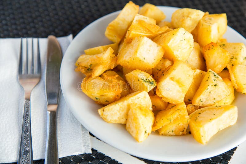 Домодельный испеченный сладкий картофель Стоковое Изображение ...