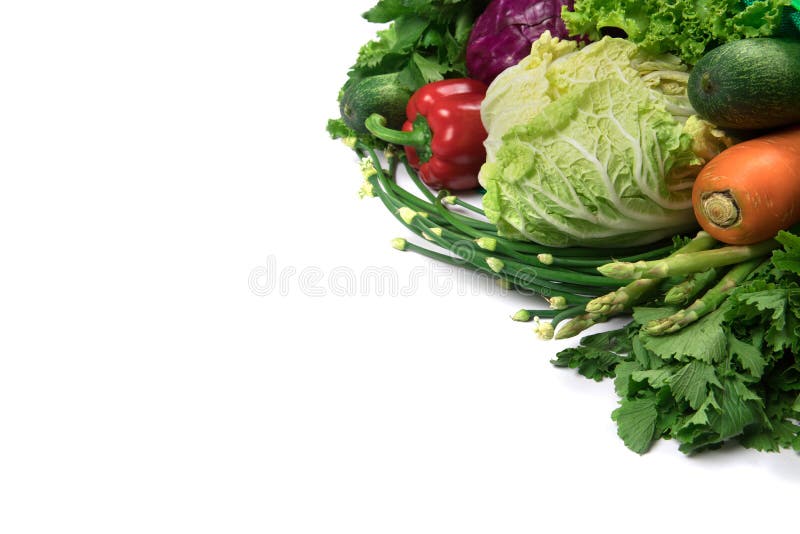 Закройте вверх по зеленой продуктовой сумке смешанных органических зеленых овощей стоковое фото rf