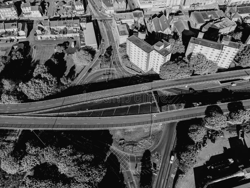 Закрыто шоссе A167, опасная дорога должна быть снесена. Закрыть стоковые фото