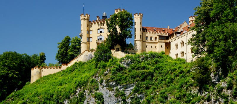 Замок Hohenschwangau стоковая фотография rf Замок Hohenschwangau стоковая фотография rf