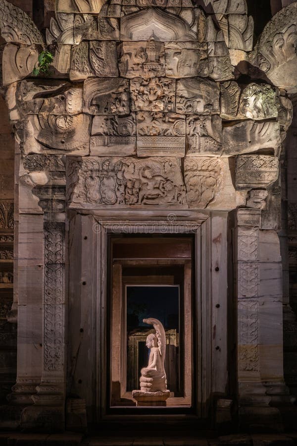 Замок mai Phi, исторический парк и старый замок в Nakorn Ratchasima, Таиланде стоковая фотография rf Замок mai Phi, исторический парк и старый замок в Nakorn Ratchasima, Таиланде стоковая фотография rf