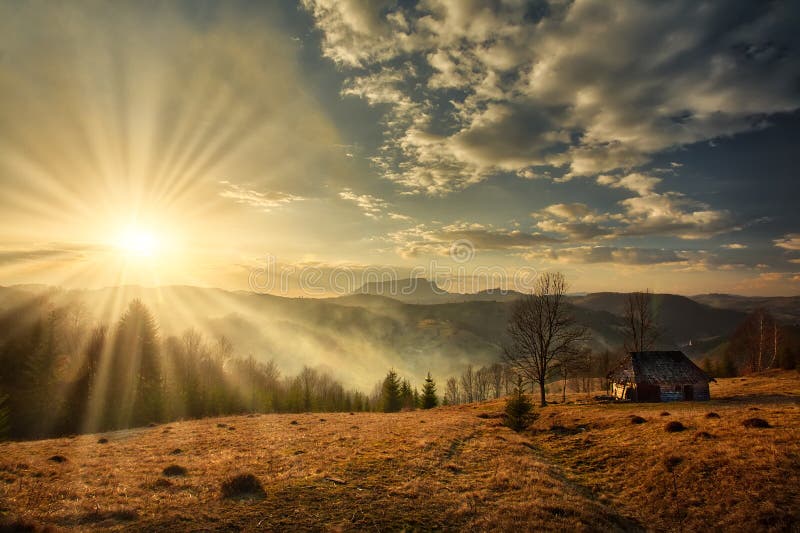 заход солнца гор ландшафта изображения hdr величественный стоковая фотография rf заход солнца гор ландшафта изображения hdr величественный стоковая фотография rf