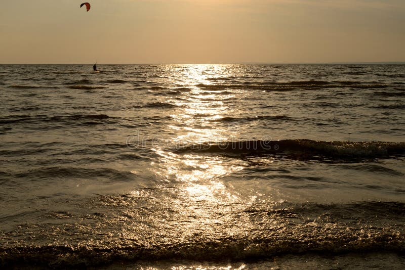 Небо облака на заходе солнца Стоковое Фото - изображение насчитывающей ...