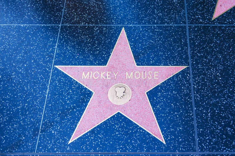 Звезда мыши Mickey на прогулке Голливуда славы стоковые изображения rf Звезда мыши Mickey на прогулке Голливуда славы стоковые изображения rf