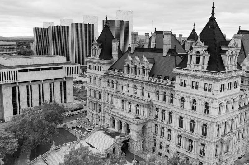 Здание капитолия палаты Нью-Йорка сезона падения в Albany стоковые изображения