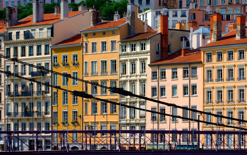 здания lyon селитебный стоковые изображения здания lyon селитебный стоковые изображения