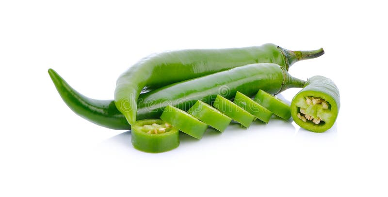 Зеленый цвет перца Chili изолированный на белой предпосылке стоковая фотография rf
