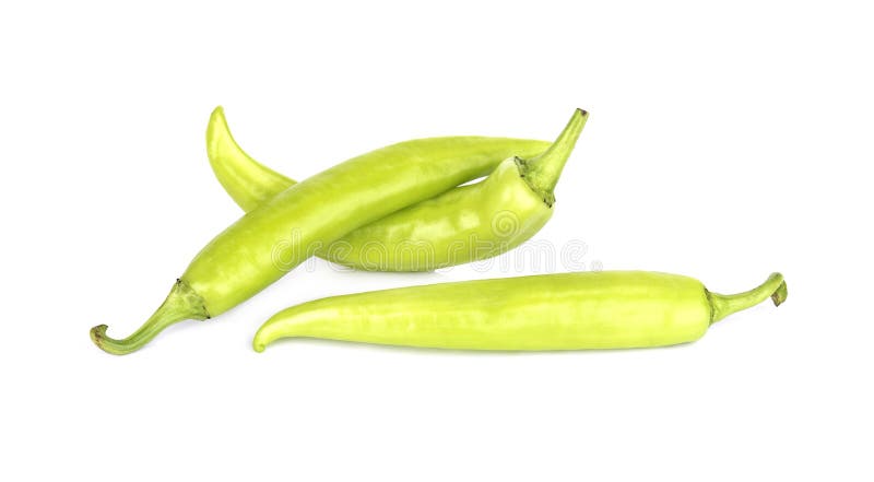 Зеленый цвет перца Chili изолированный на белой предпосылке стоковые изображения