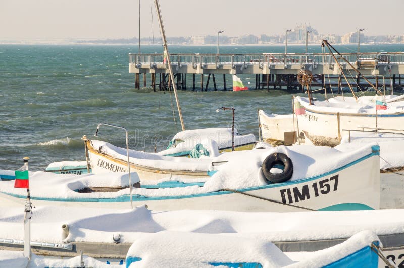 Зима портового района Pomorie Чёрного моря, Болгарии стоковая фотография