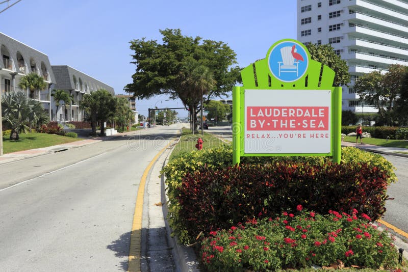 Знак входа Lauderdale---моря, Флориды стоковые изображения Знак входа Lauderdale---моря, Флориды стоковые изображения