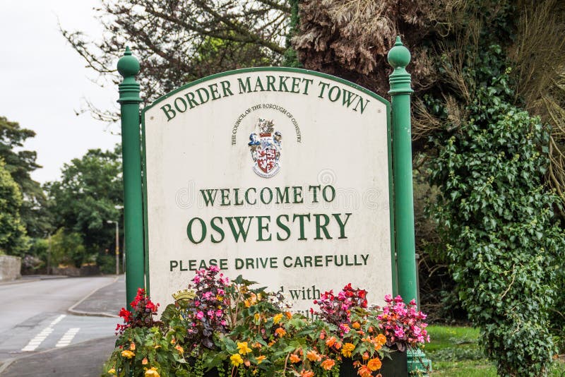 Знак городка Oswestry стоковые фотографии rf Знак городка Oswestry стоковые фотографии rf