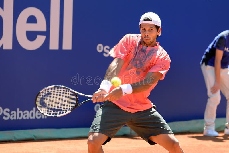 Игры Фернандо Verdasco (испанского теннисиста) на ATP Барселоне раскрывают Banc Сабадель стоковое фото Игры Фернандо Verdasco (испанского теннисиста) на ATP Барселоне раскрывают Banc Сабадель стоковое фото