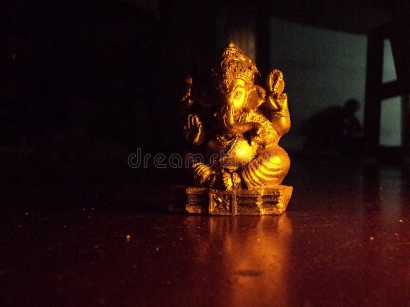 Индусское ganesh бога стоковые фотографии rf Индусское ganesh бога стоковые фотографии rf