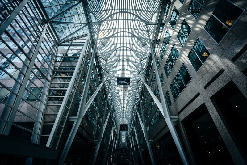 Интерьер Galleria Алена Ламбера, в городском Торонто, Ont стоковое фото rf Интерьер Galleria Алена Ламбера, в городском Торонто, Ont стоковое фото rf