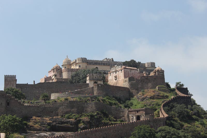 историческая архитектура, форт Kumbhalgarh стоковая фотография rf историческая архитектура, форт Kumbhalgarh стоковая фотография rf
