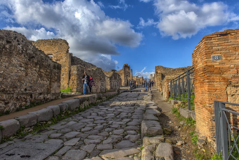 Италия, Pompei, улица 02,01,2018 в Помпеи, Италии Помпеи a стоковые фотографии rf Италия, Pompei, улица 02,01,2018 в Помпеи, Италии Помпеи a стоковые фотографии rf