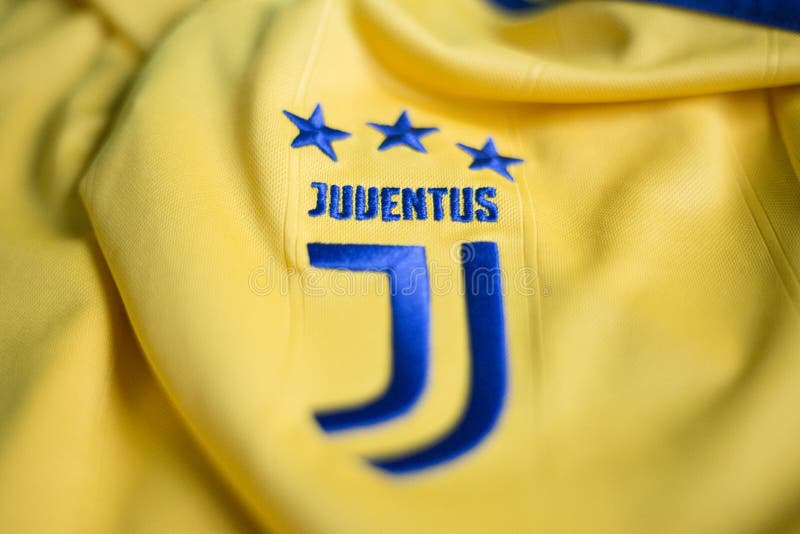 Итальянская эмблема клуба FC Juventus Турина футбола стоковые фото