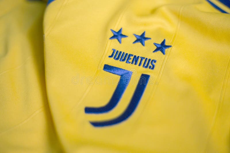 Итальянский jersey клуба FC Juventus Турина футбола стоковое изображение rf