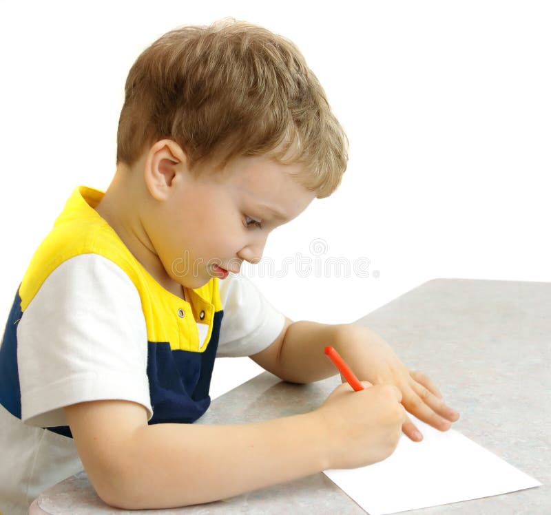 Мальчик рисует стоковые изображения rf