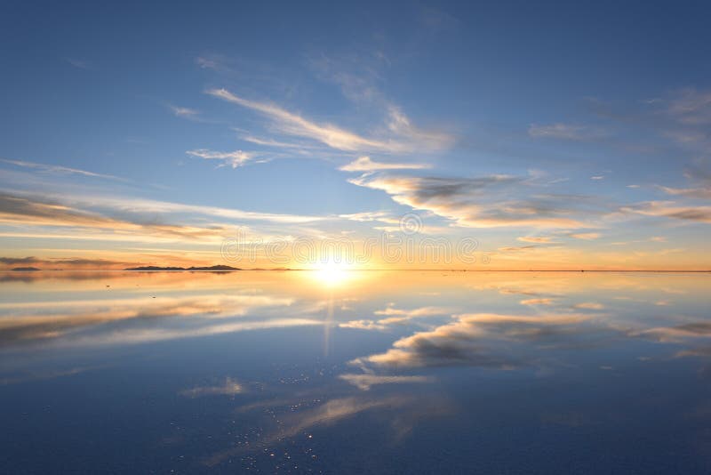 Квартира соли мира самая большая, Салар de Uyuni стоковое изображение rf