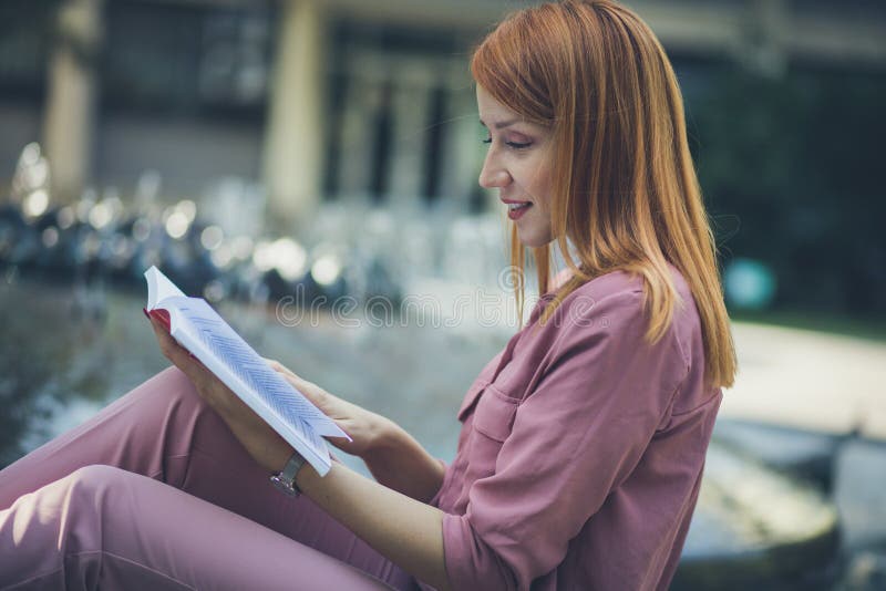 Книги моя страсть стоковое изображение rf Книги моя страсть стоковое изображение rf