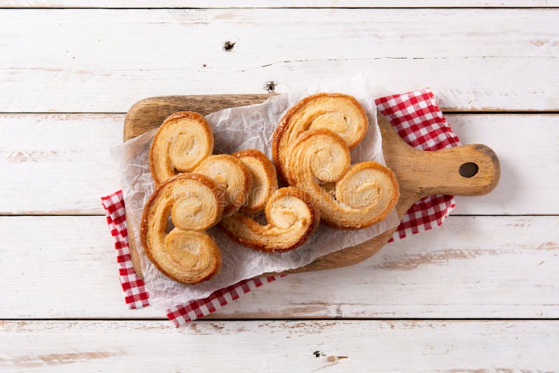 Como hacer palmeritas con masa de hojaldre Como hacer palmeritas con masa de hojaldre