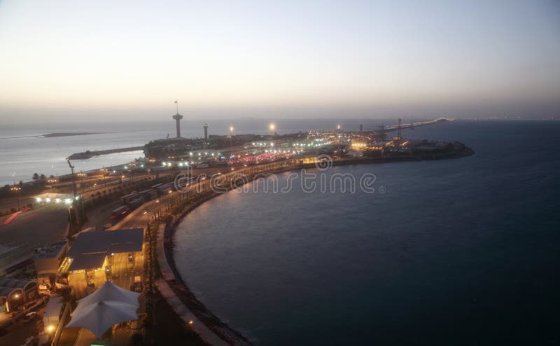 Король Fahd Мощёная дорожка над заливом Бахрейна стоковая фотография Король Fahd Мощёная дорожка над заливом Бахрейна стоковая фотография