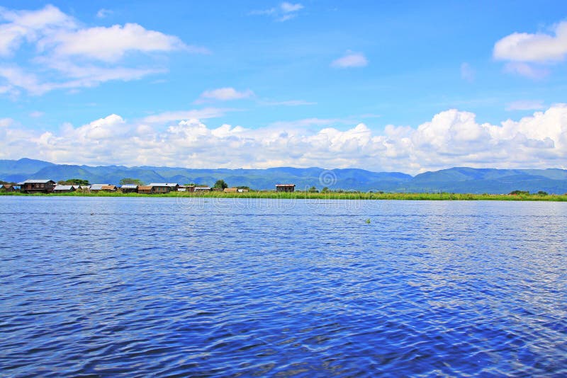 Ландшафт озера Inle, Мьянма стоковое изображение Ландшафт озера Inle, Мьянма стоковое изображение
