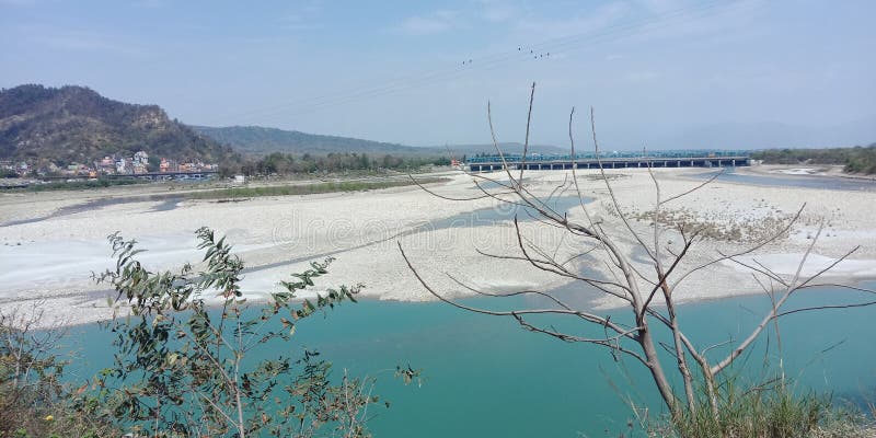 Ландшафт горы реки haridwar стоковое изображение rf Ландшафт горы реки haridwar стоковое изображение rf