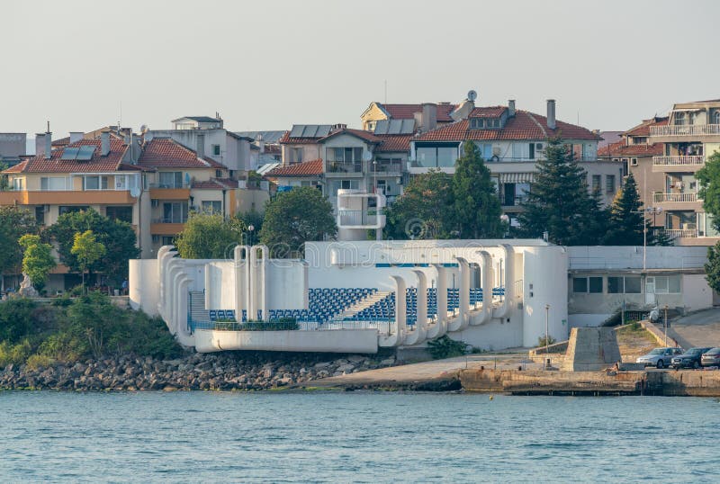 Летнее кино на побережье Черного моря в Помори, Болгария стоковое фото rf