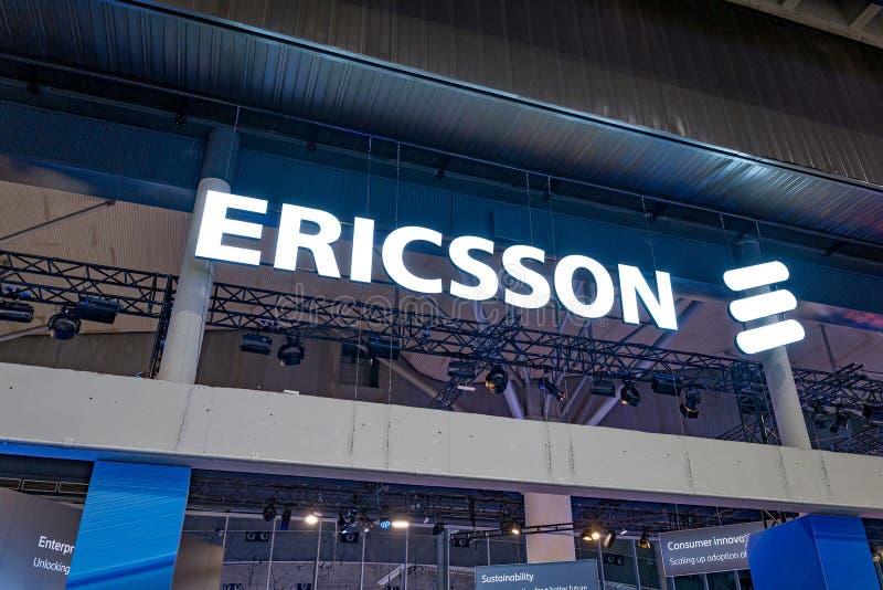 : Логотип Ericsson можно увидеть на выставке Mobile World Congress 2025 MWC стоковое фото