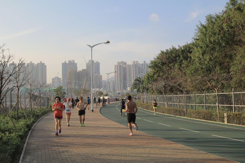 Майна велосипеда города на tseung kwan o, Гонконге стоковое фото rf Майна велосипеда города на tseung kwan o, Гонконге стоковое фото rf