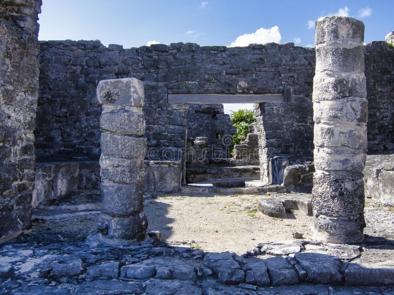 Майяские руины Tulum - Мексики стоковая фотография Майяские руины Tulum - Мексики стоковая фотография