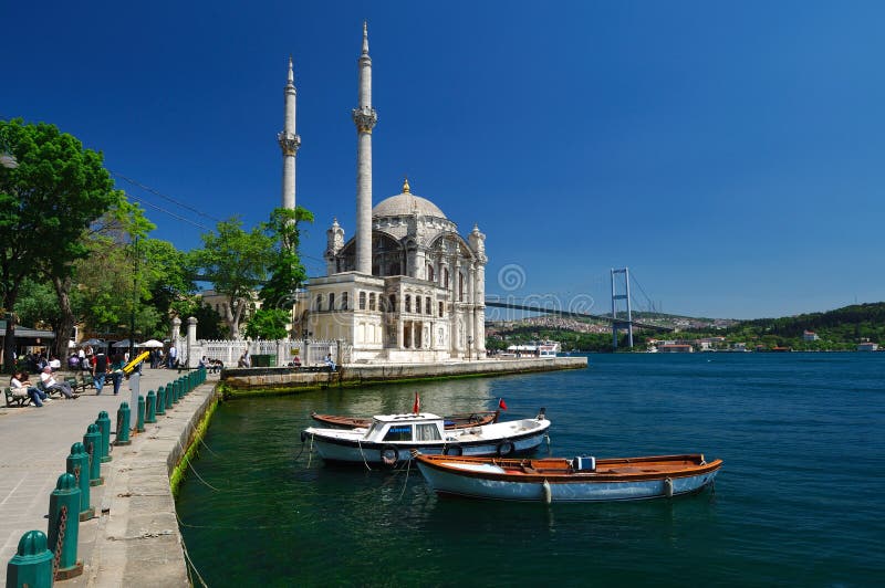 мечеть istanbul ortakoy стоковая фотография rf мечеть istanbul ortakoy стоковая фотография rf