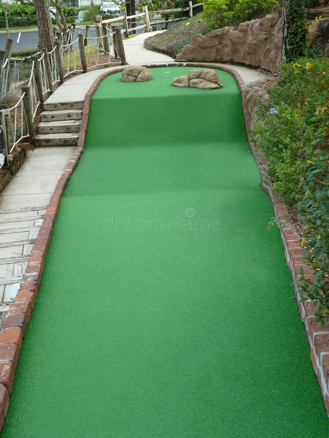 Challenging Rising Miniature Golf Hole. Challenging Rising Miniature Golf Hole