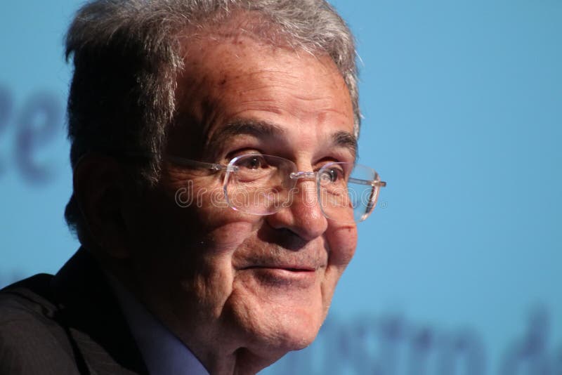 Модена, Италия, апрель 2019 - Romano Prodi, общественное конференция, европейский политик стоковое изображение rf Модена, Италия, апрель 2019 - Romano Prodi, общественное конференция, европейский политик стоковое изображение rf