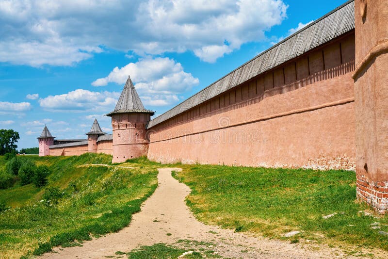 Монастырь St Euthymius Золотое кольцо России, древнего города Suzdal, региона Владимир, России стоковое фото Монастырь St Euthymius Золотое кольцо России, древнего города Suzdal, региона Владимир, России стоковое фото