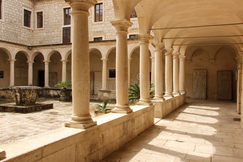 Монастырь Церковь Св. а Франциск Св. Франциск и монастыря Zadar Хорватия стоковая фотография rf
