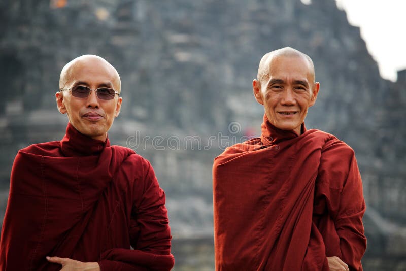 Монахи Buddist в Borobudur стоковое изображение rf Монахи Buddist в Borobudur стоковое изображение rf