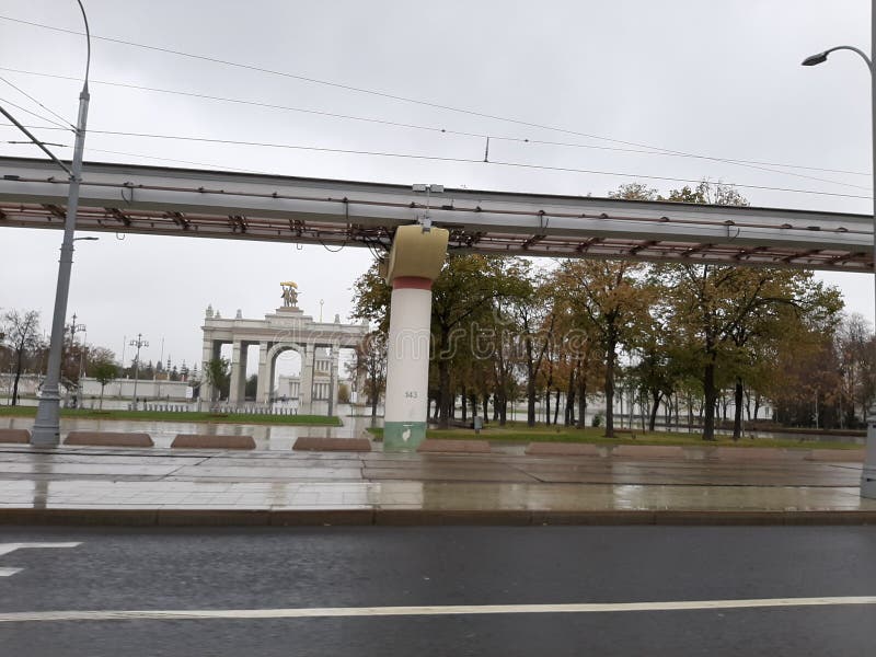 Москва- Россия 20-ое октября 2020 : Обычные московские улицы стоковые изображения rf