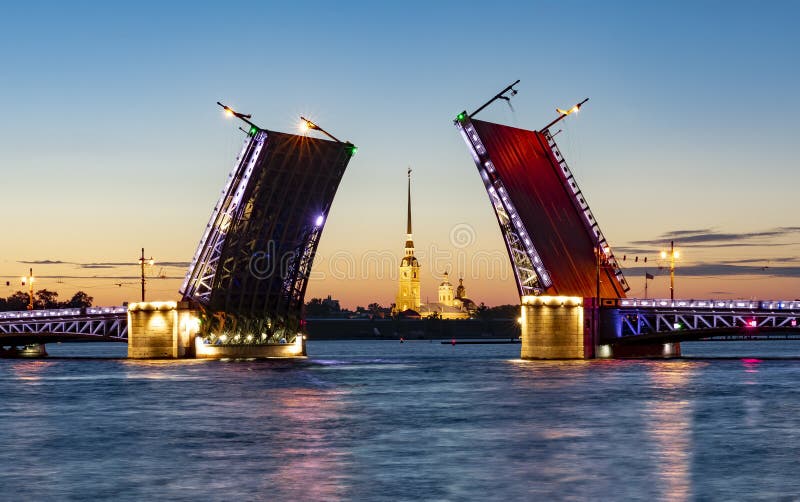 Нарисованная крепость ночью лета, Санкт-Петербург моста и Питер и Пол дворца, Россия стоковое фото Нарисованная крепость ночью лета, Санкт-Петербург моста и Питер и Пол дворца, Россия стоковое фото