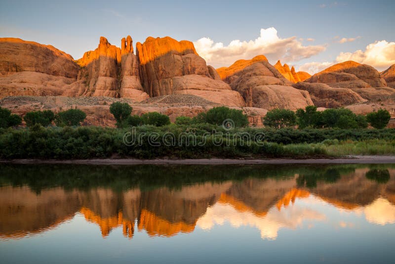 Национальный парк Canyonlands стоковые изображения rf Национальный парк Canyonlands стоковые изображения rf