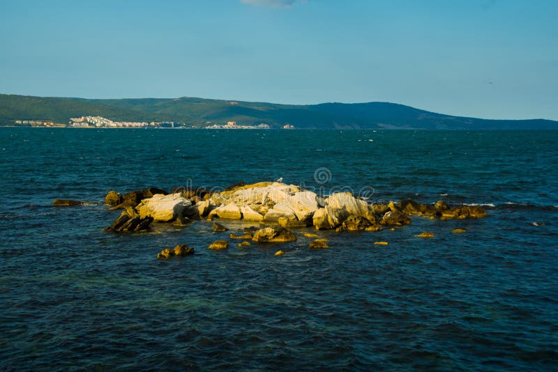Черное море несебр квартира в америке цена