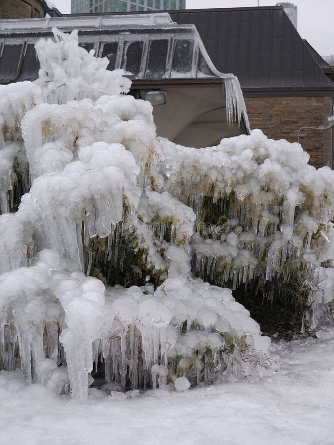 A massive ice storm hits Niagara Falls, Ontario  coating everything in a thick, beautiful but deadly layer of ice. A massive ice storm hits Niagara Falls, Ontario  coating everything in a thick, beautiful but deadly layer of ice